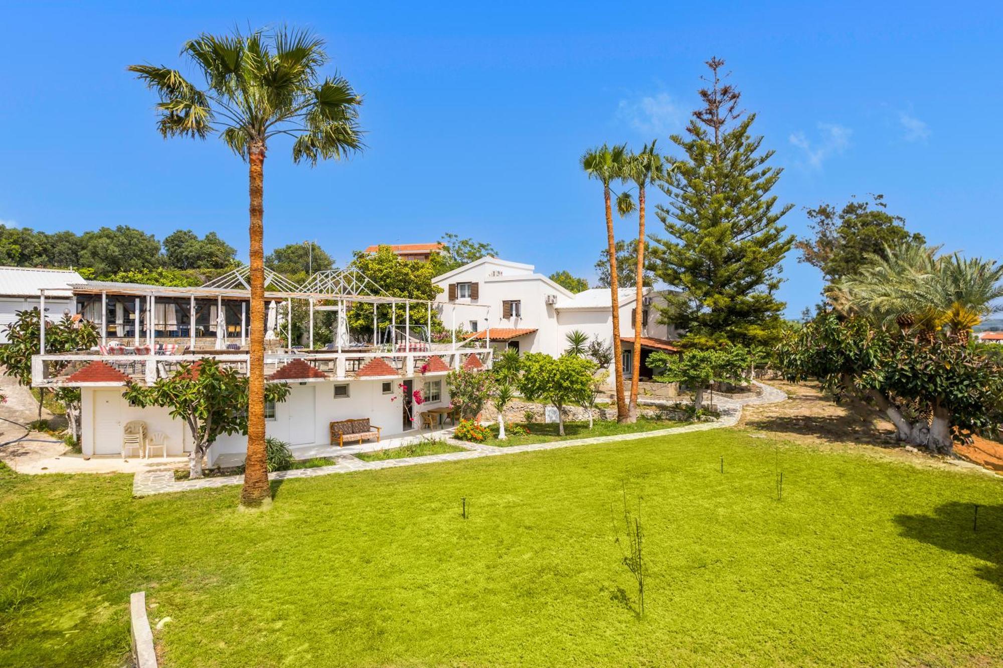 Rose Of Crete Aparthotel Platanias  Exterior photo